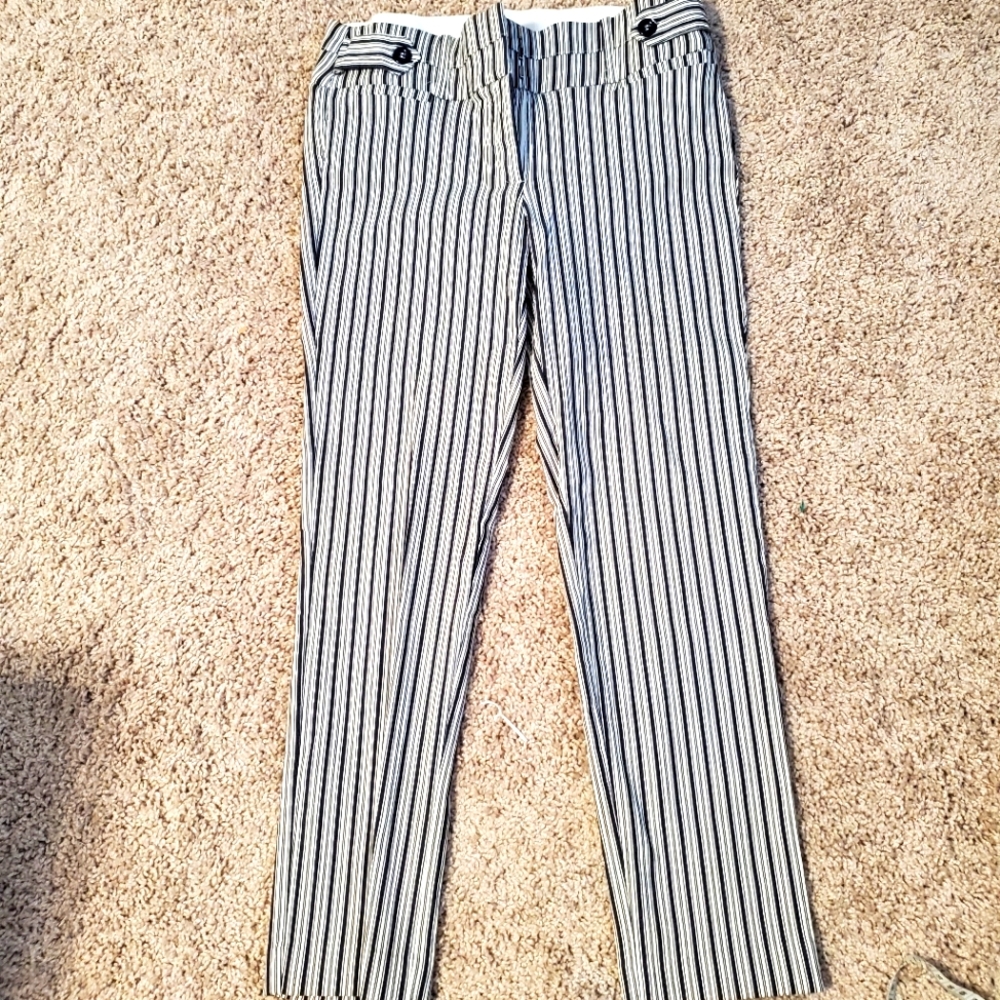 Size 9 candies ankle pants